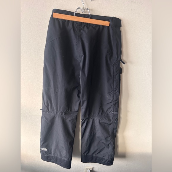 Women’s north face ski pants - Picture 2 of 3